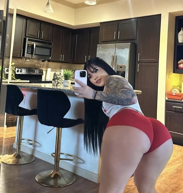 Real escort down for hookup serious inquiries only🍑💦 - Image 3